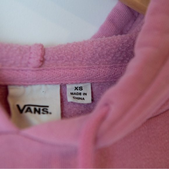Vans Sweatshirt Womens XS Long Sleeve Spell Out Logo Crew Neck Pink - Picture 3 of 5